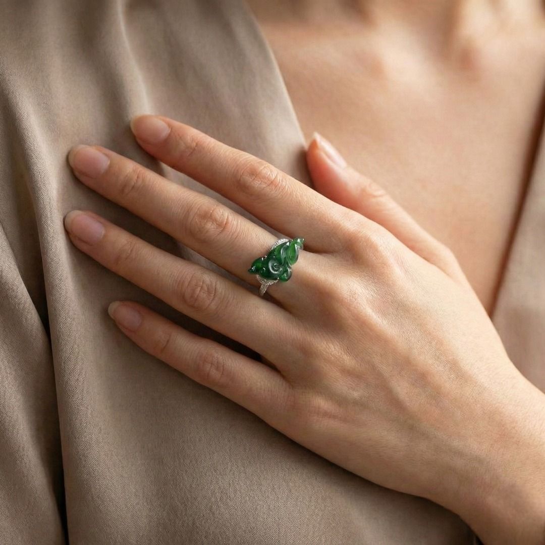 Artistic 0.18ct Natural Diamond and Carved Imperial Jade Ring in 18K White Gold