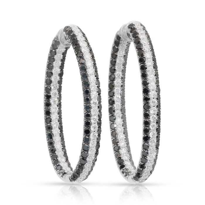 Breathtaking 9.06ct Diamonds Hoop Earrings in 18k White Gold - IGI Certified