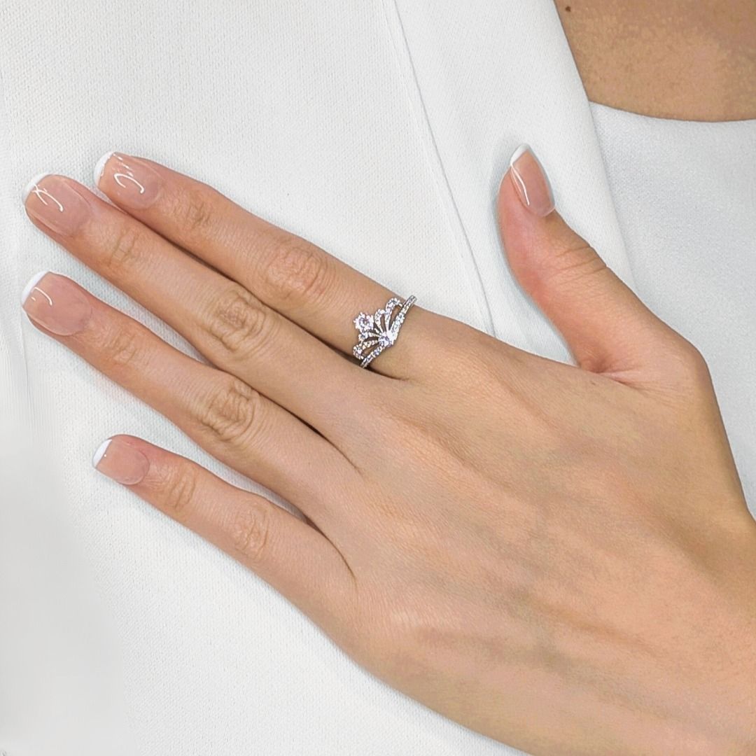 Brilliant 0.83ct Natural Diamond Cluster 18K White Gold Ring