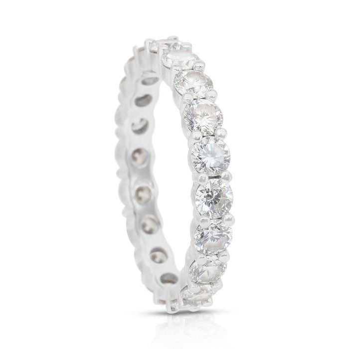 Brilliant 2.32ct Diamonds Band Ring in 18k White Gold - IGI Certified
