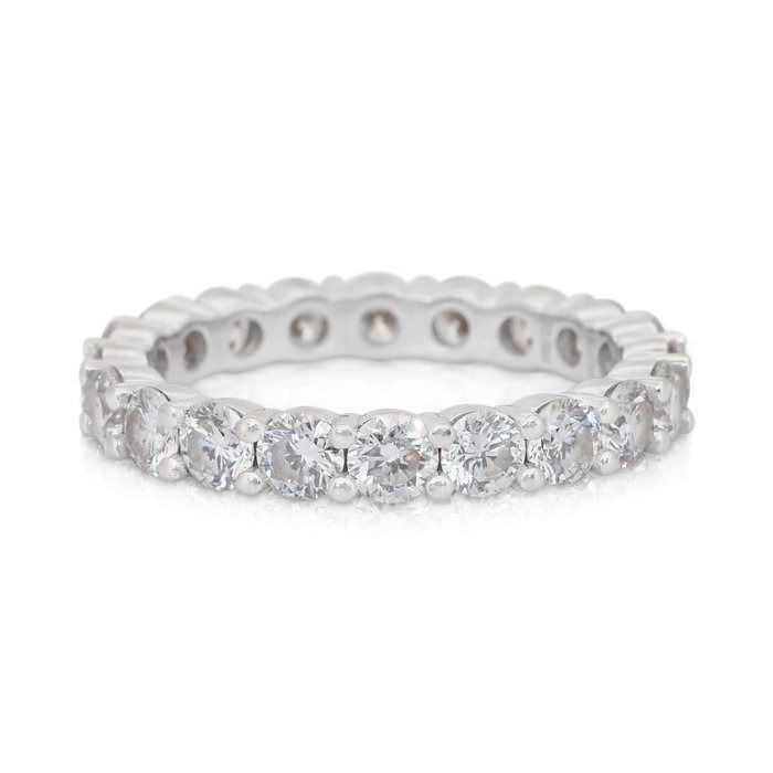 Brilliant 2.32ct Diamonds Band Ring in 18k White Gold - IGI Certified