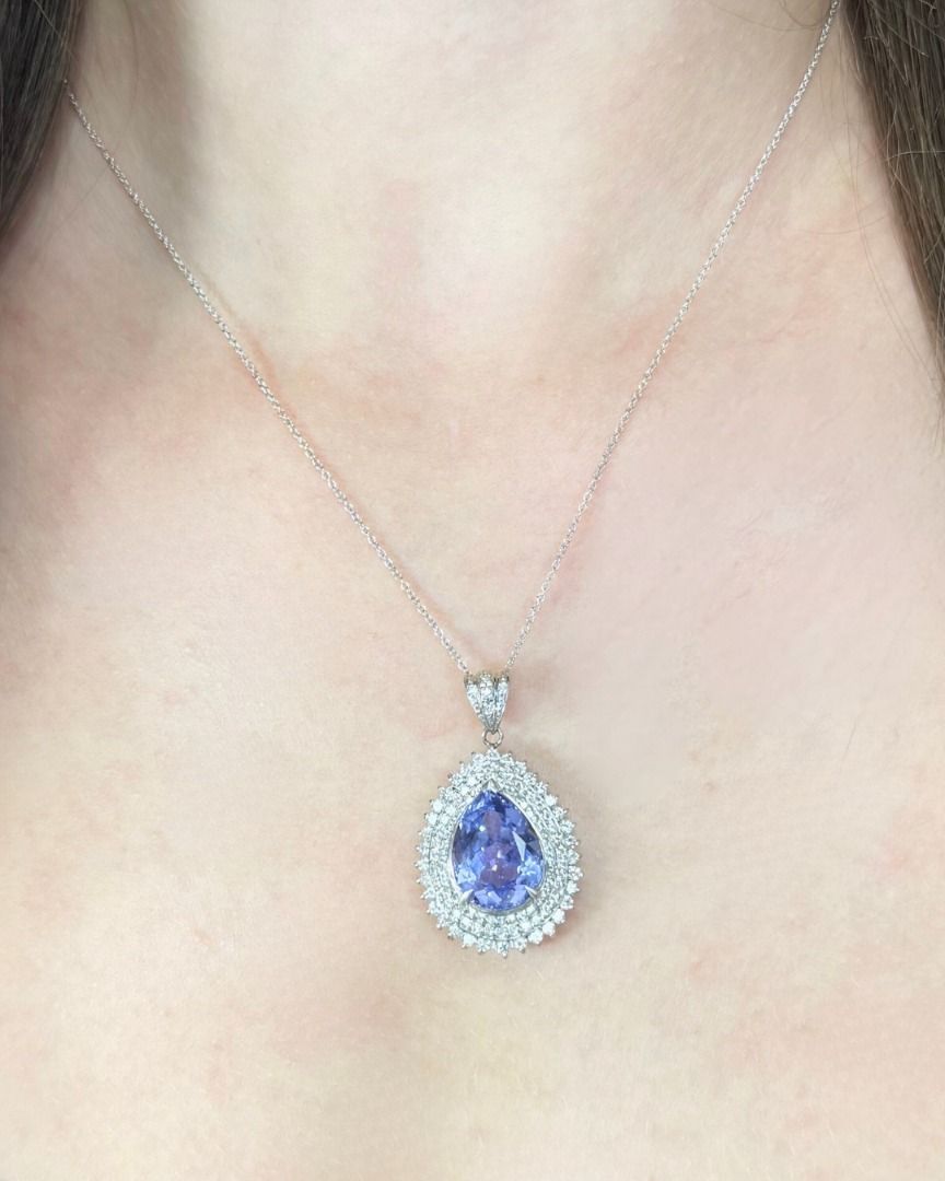 Captivating 10.07ct Tanzanite and Diamonds Necklace in Platinum & 18k White Gold - IGI Certified