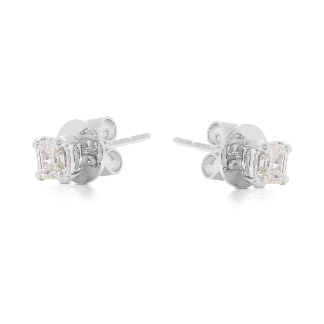 Captivating 1.00 carat Natural Diamond Stud Earrings in 18K White Gold