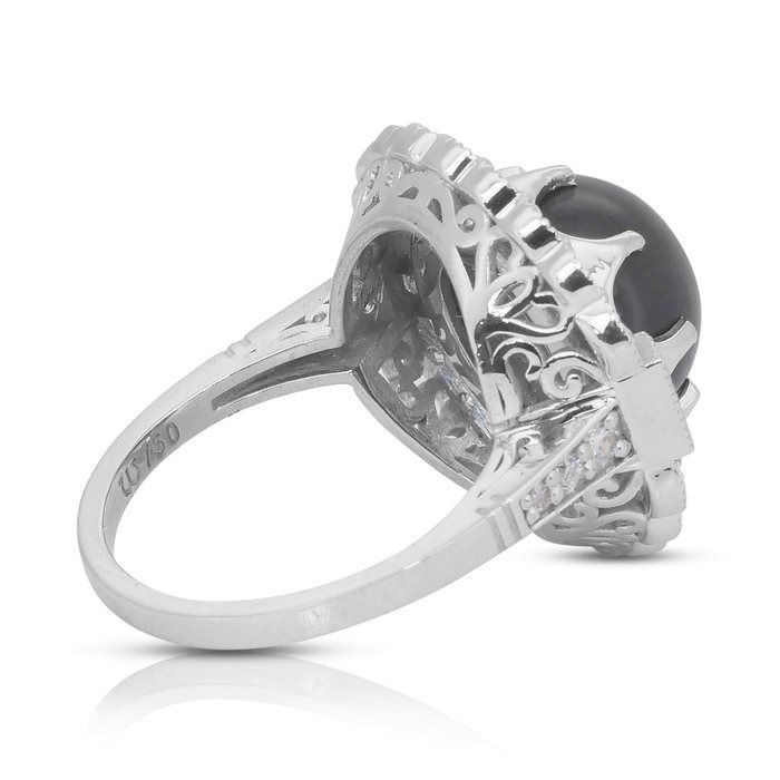 Captivating 14.00ct Sapphire and Diamonds Cocktail Ring in 18k White Gold - GIA Certified