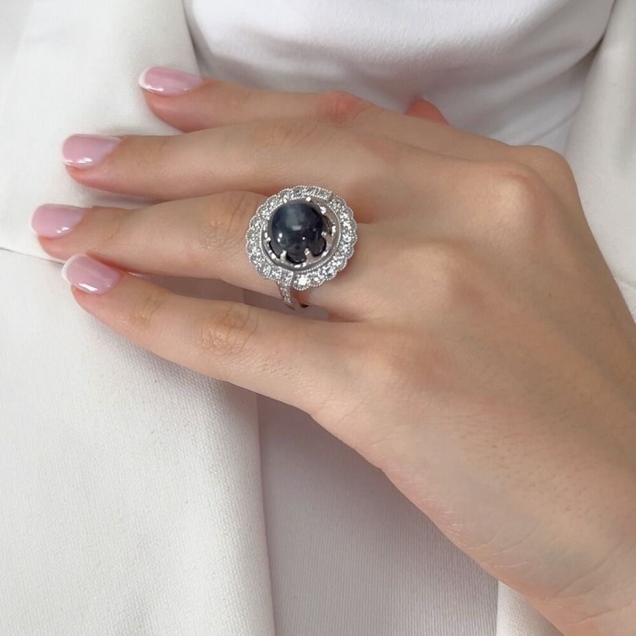 Captivating 14.00ct Sapphire and Diamonds Cocktail Ring in 18k White Gold - GIA Certified