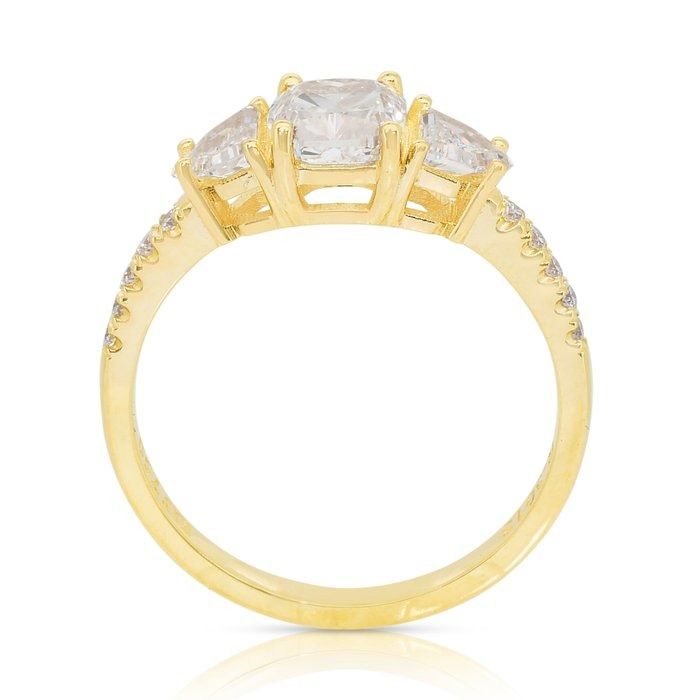 Captivating 1.62ct Diamonds 3-Stone Ring in 18k Yellow Gold - IGI Certified