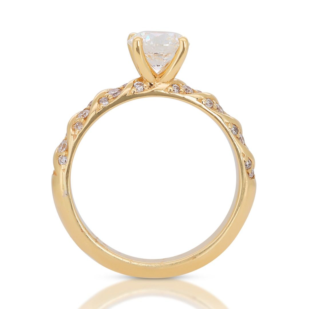 Captivating 18K Yellow Gold Diamond Ring with 0.78ct Round Brilliant Natural Diamond