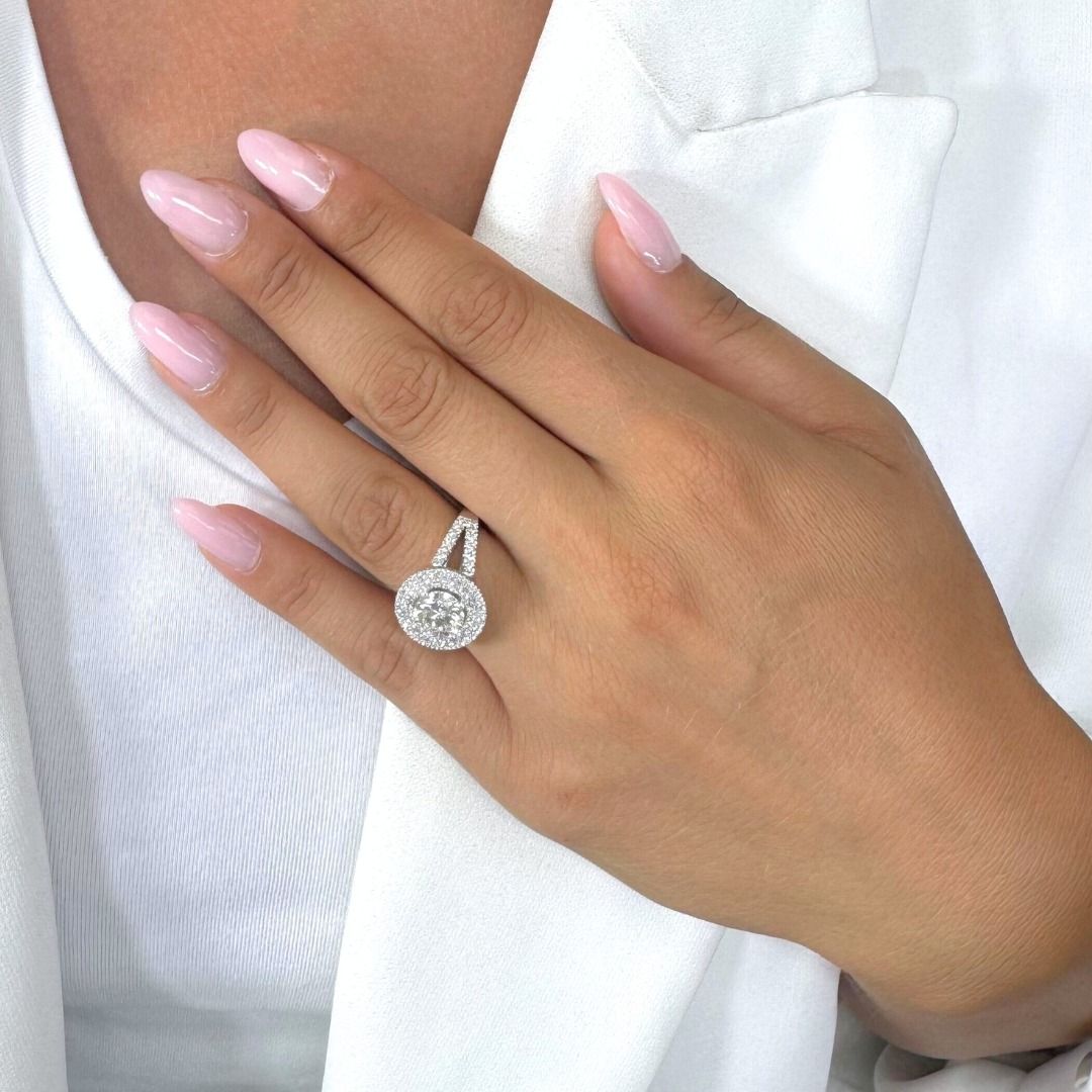 Captivating 2.26ct Diamonds Double Halo Ring in 18k White Gold - IGI Certified