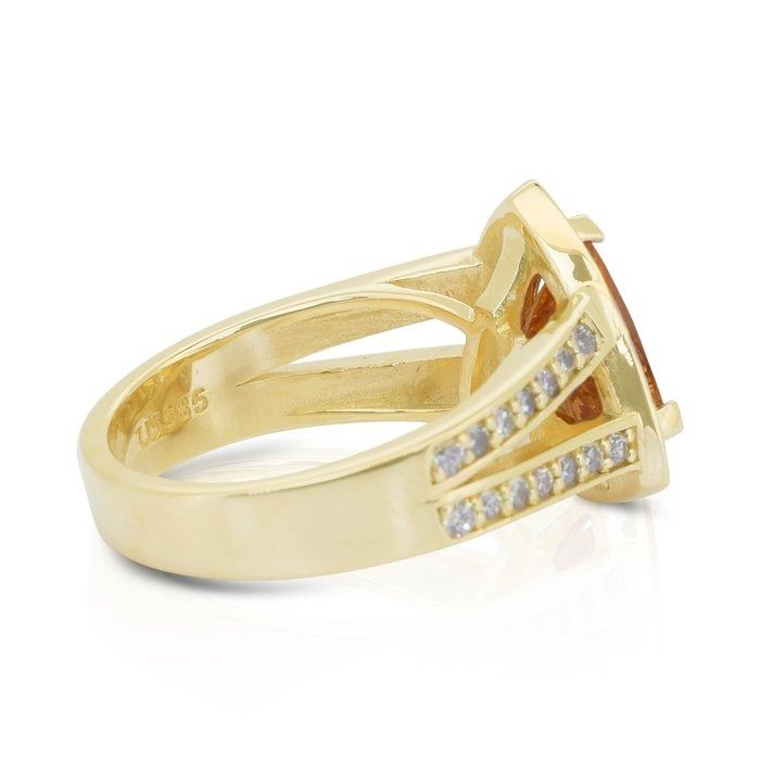 Captivating 2.61ct Beryl and Diamonds Cocktail Ring in 14k Yellow Gold - GIA Certified