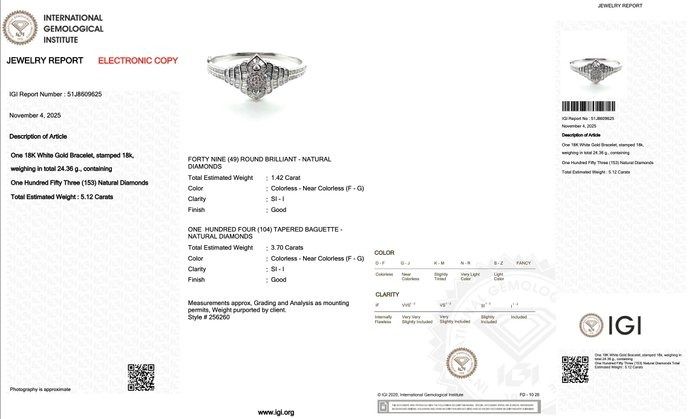 Captivating 5.12ct Diamonds Bangle in 18k White Gold - IGI Certified