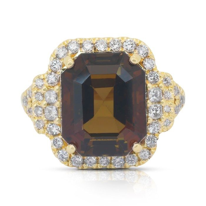 Captivating 8.88ct Tourmaline and Diamonds Cocktail Ring in 18k Yellow Gold - GIA Certified