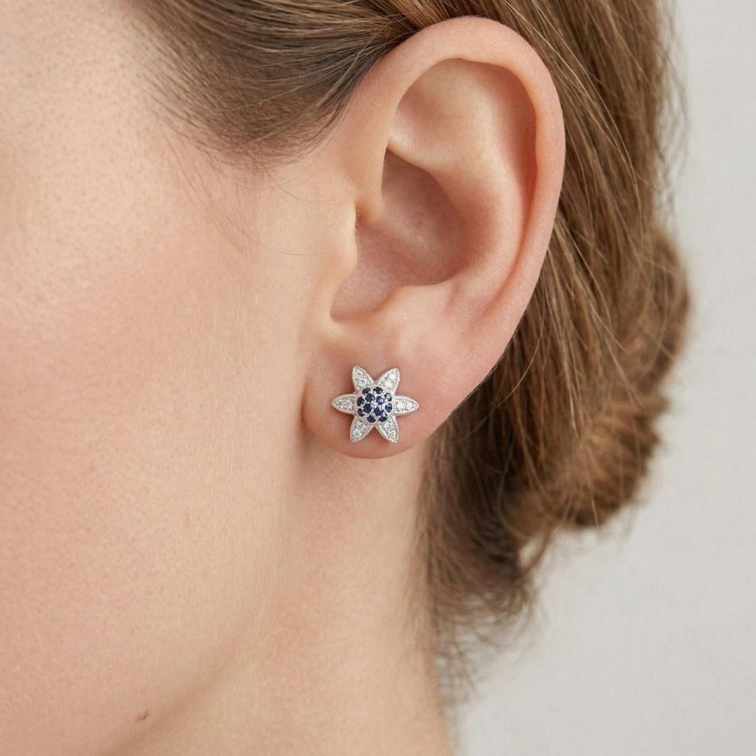Bezaubernde 0,85ct Saphir & Naturdiamant Blumenohrstecker 18K Weißgold