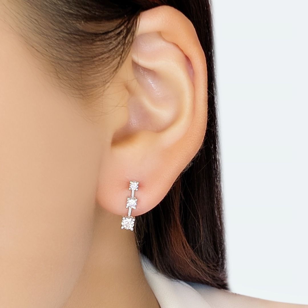 Chic 0.48ct Natural Diamonds Earrings in 18K White Gold