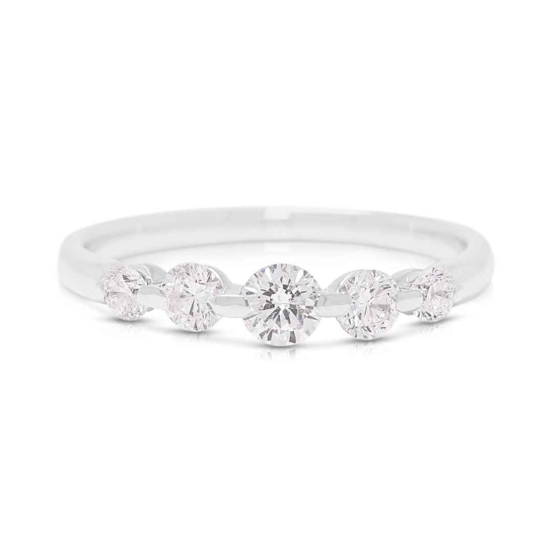 Chic 0.51ct Diamond Five-Stone Ring in Platinum
