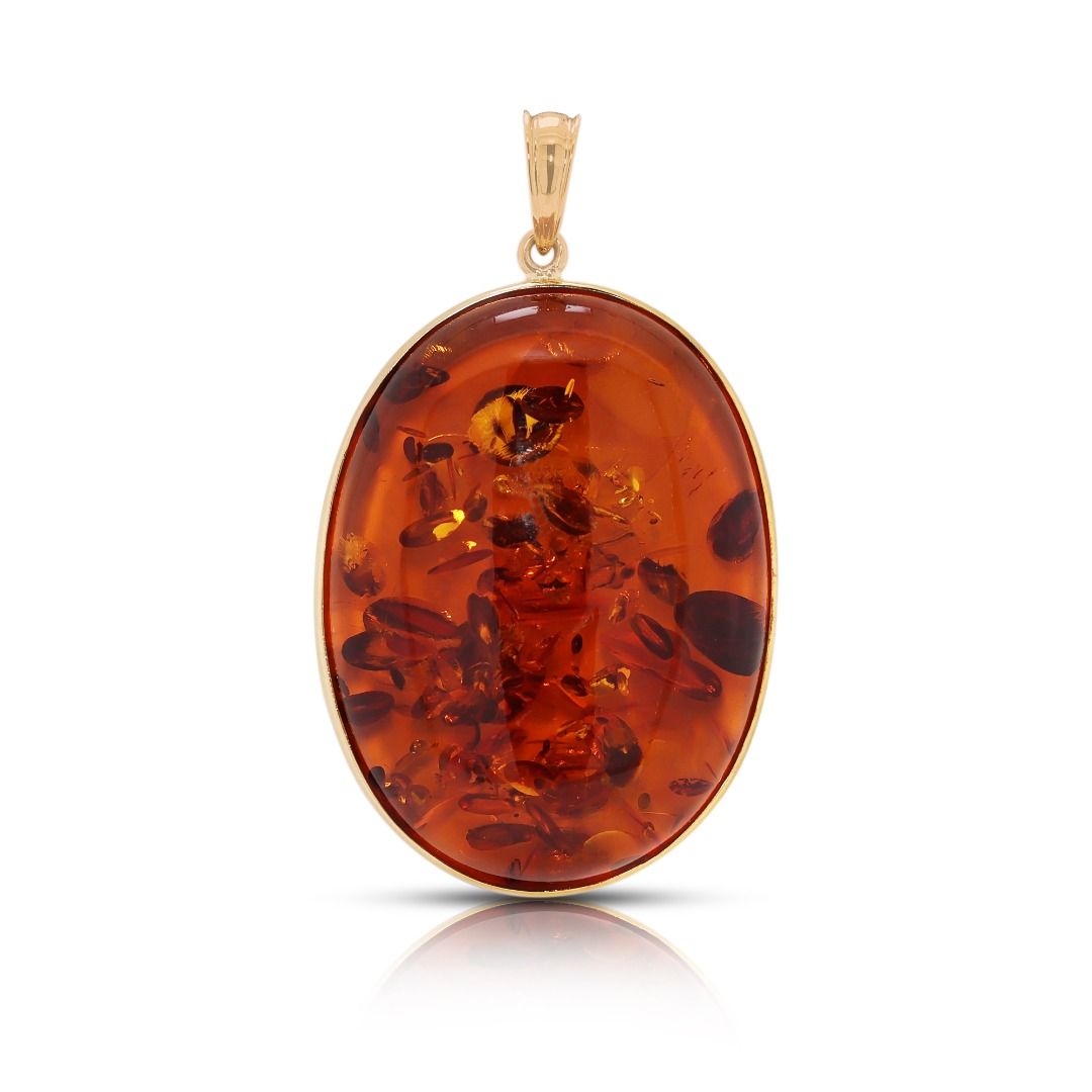 Chroma Oval Amber Pendant in 18K Yellow Gold