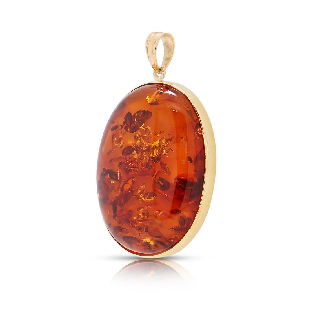 Chroma Oval Amber Pendant in 18K Yellow Gold