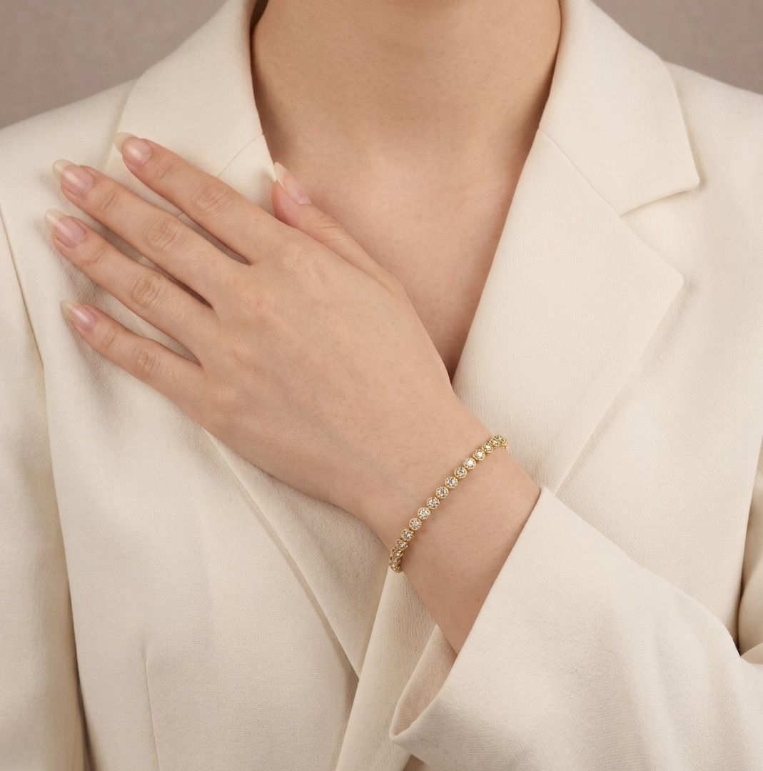 Klassisches 0,90 Karat rundes Diamant Tennisarmband in 18 Karat Gelbgold