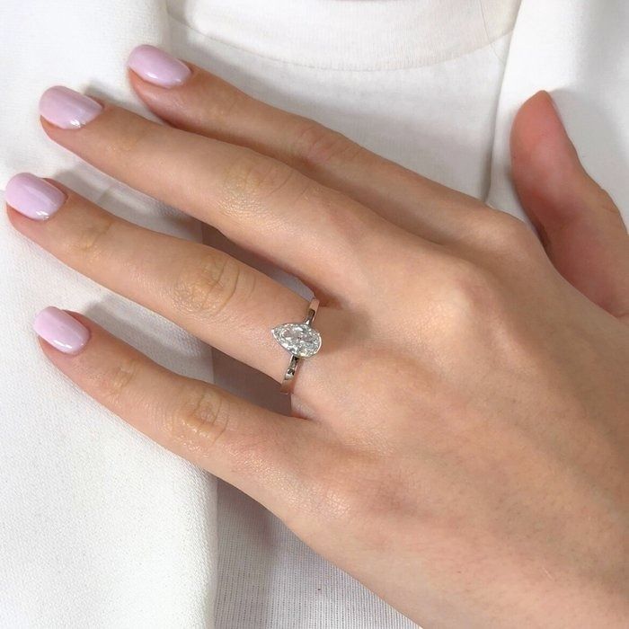 Classic 1.01ct Diamond Solitaire Ring in 18k White Gold - IGI Certified