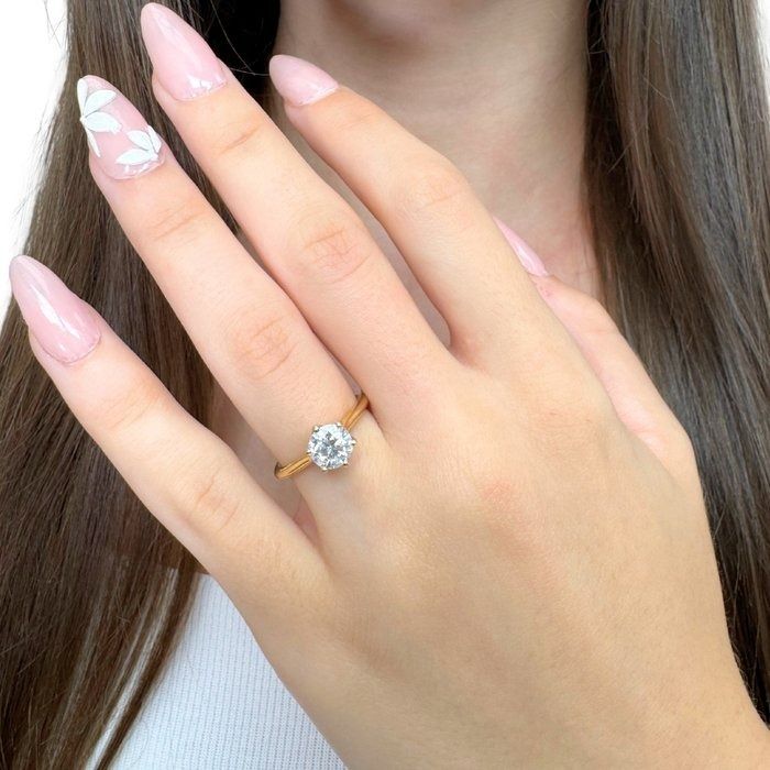 Classic 1.01ct Diamond Solitaire Ring in 18k White & Yellow Gold - IGI Certified