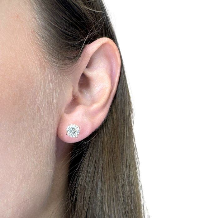 Classic 2.01ct Diamonds Stud Earrings in 18k Rose Gold - IGI Certified