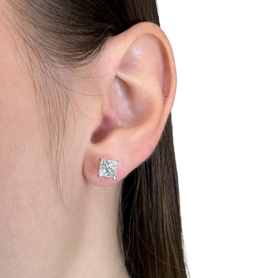 Classic 2.01ct Diamonds Stud Earrings in 18k White Gold - IGI Certified