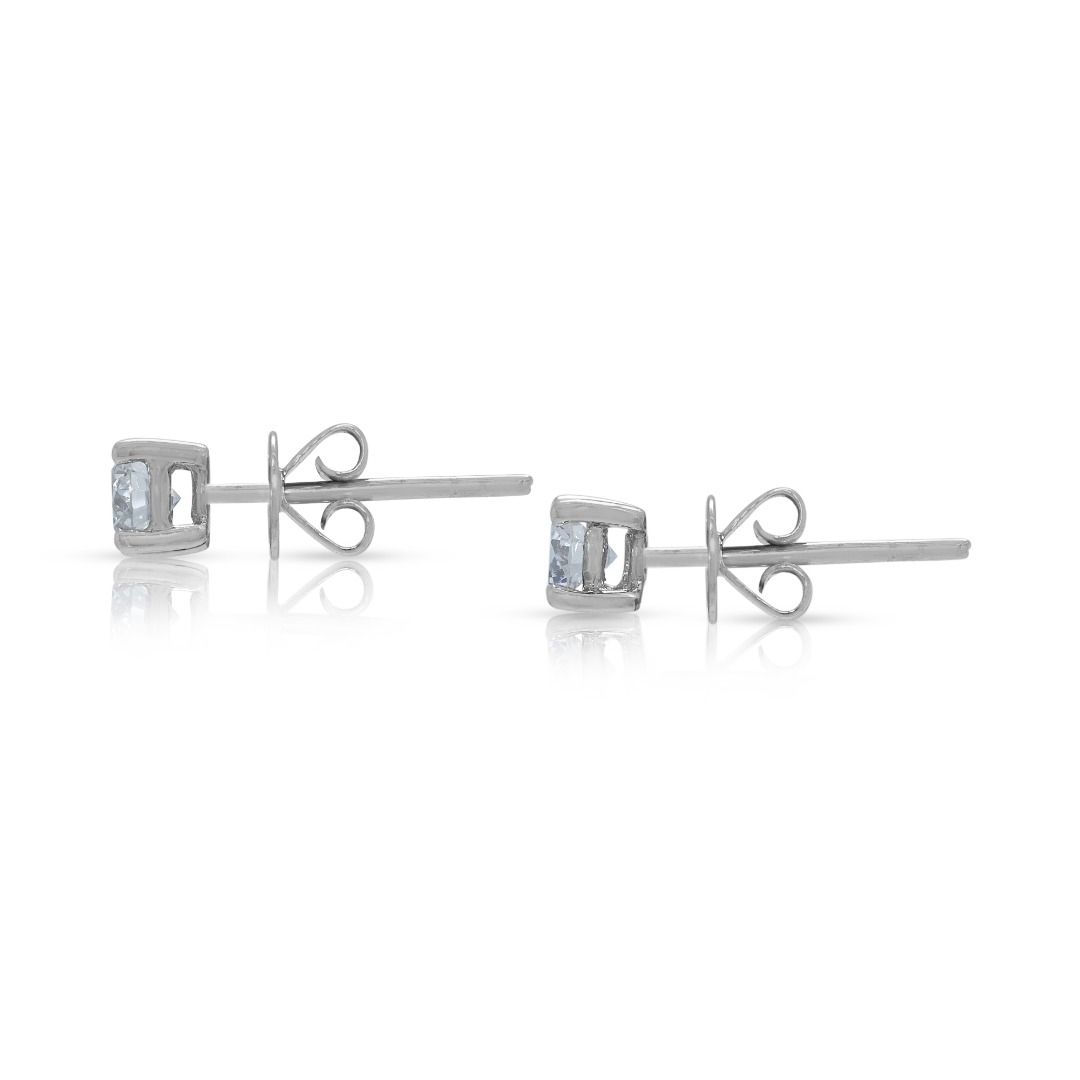 Clean 0.40ct Diamond Studs in 18K White Gold