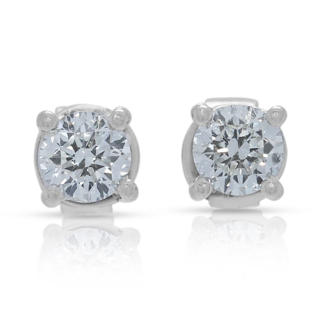 Clean 0.40ct Diamond Studs in 18K White Gold