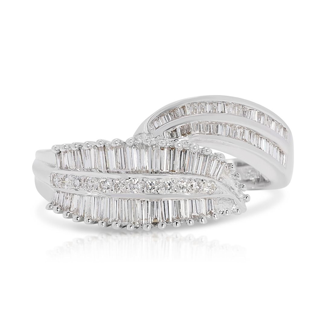 Dazzling 0.92ct Natural Diamond Cluster Ring in 18K White Gold