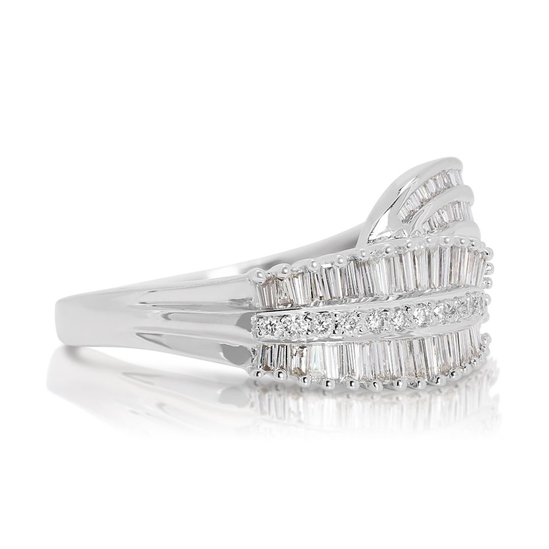 Dazzling 0.92ct Natural Diamond Cluster Ring in 18K White Gold