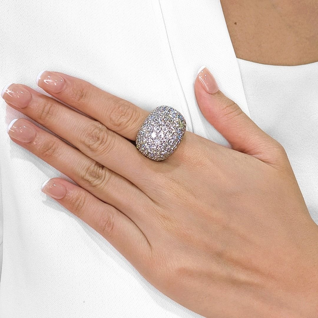 Dazzling 13.88ct Diamonds Cocktail Ring in 18k White Gold - IGI Certified