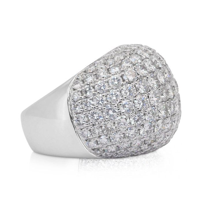 Dazzling 13.88ct Diamonds Cocktail Ring in 18k White Gold - IGI Certified