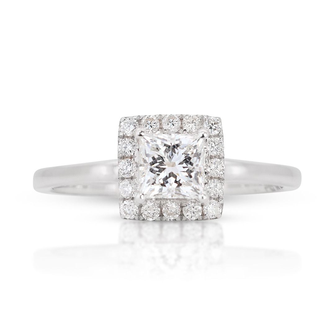 Dazzling 14K White Gold Ring with Princess and Round Cut Diamonds