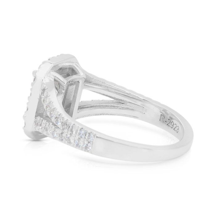 Dazzling 1.81ct Diamonds Halo Ring in 18k White Gold - IGI Certified