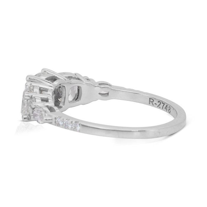 Dazzling 2.47ct Diamonds Ring in 18k White Gold - IGI Certified