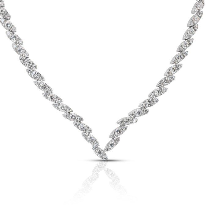 Dazzling 3.38ct Diamonds Necklace in 18k White Gold - IGI Certified