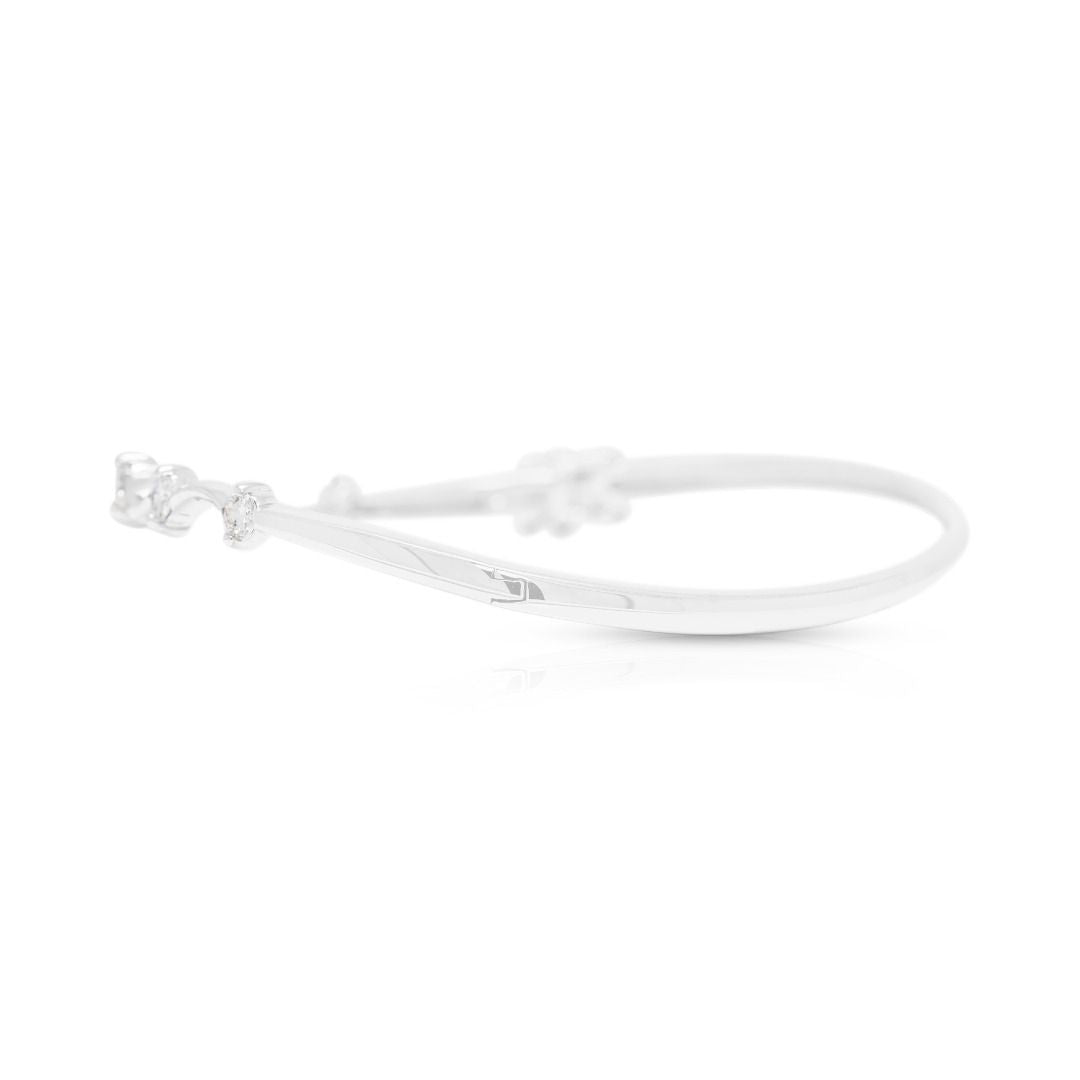 Delicate 0.25ct Diamonds Bracelet in 18K White Gold