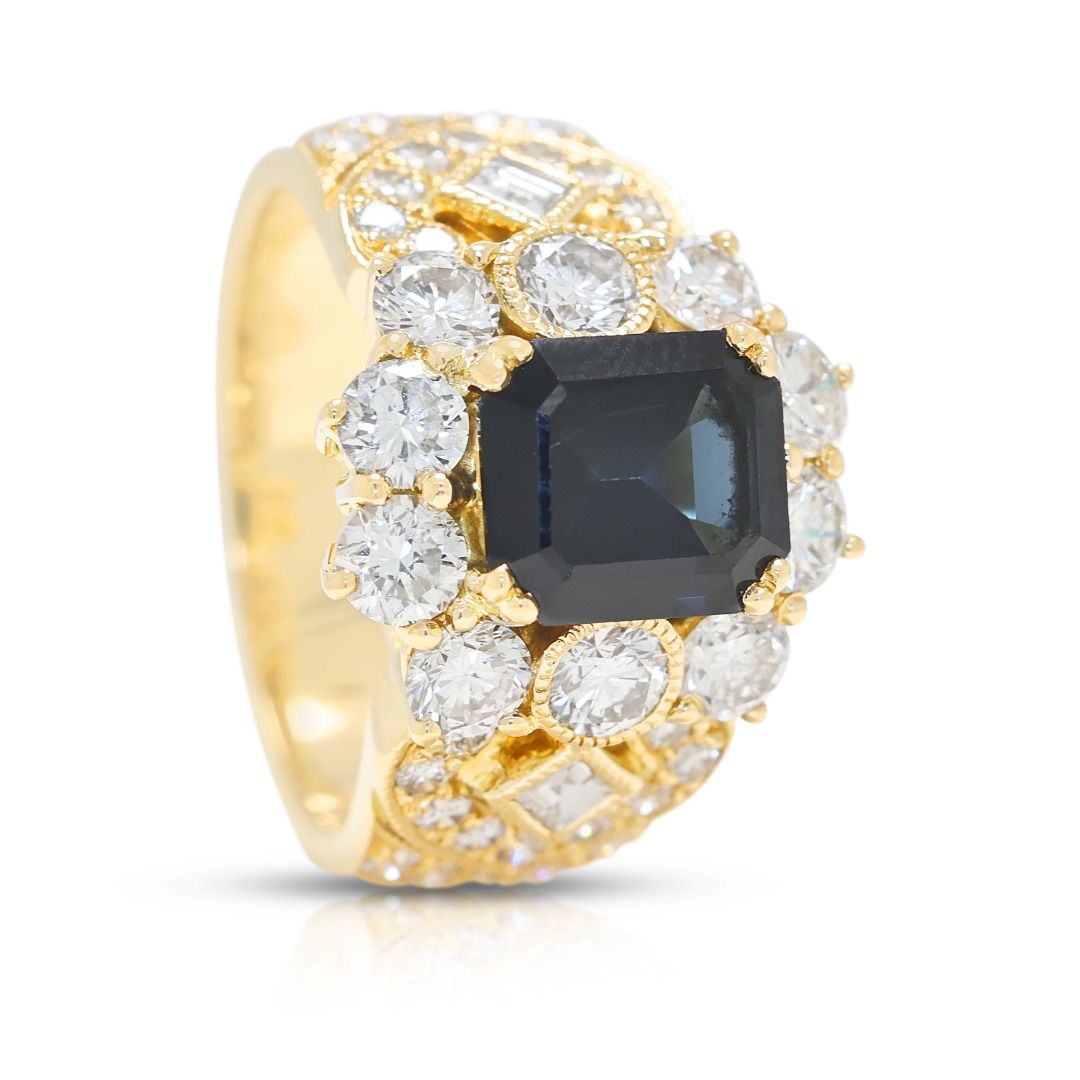 Electrifying 3.35ct Blue Sapphire and Diamond Ring in 18K Yellow Gold