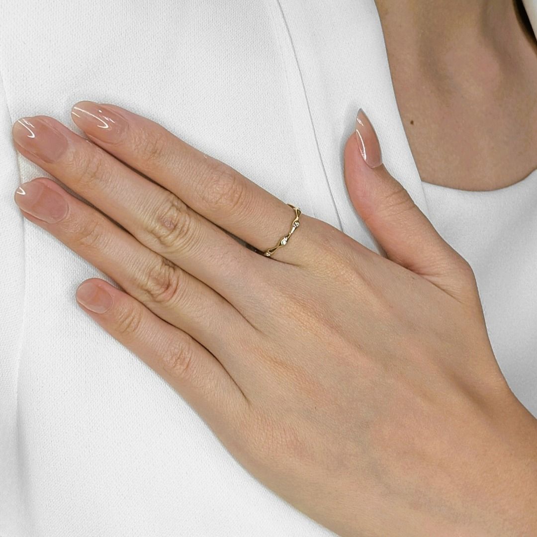 Elegant 0.05ct Natural Diamond 14K Yellow Gold Ring