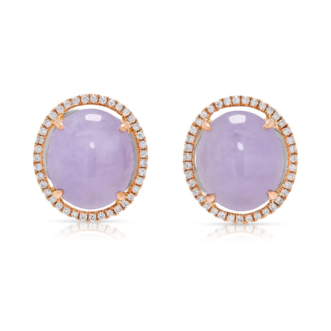 Elegante 0,24 Karat natürliche Diamant-Halo-Cabochon-Jade-Ohrstecker in 18 Karat zweifarbigem Gold