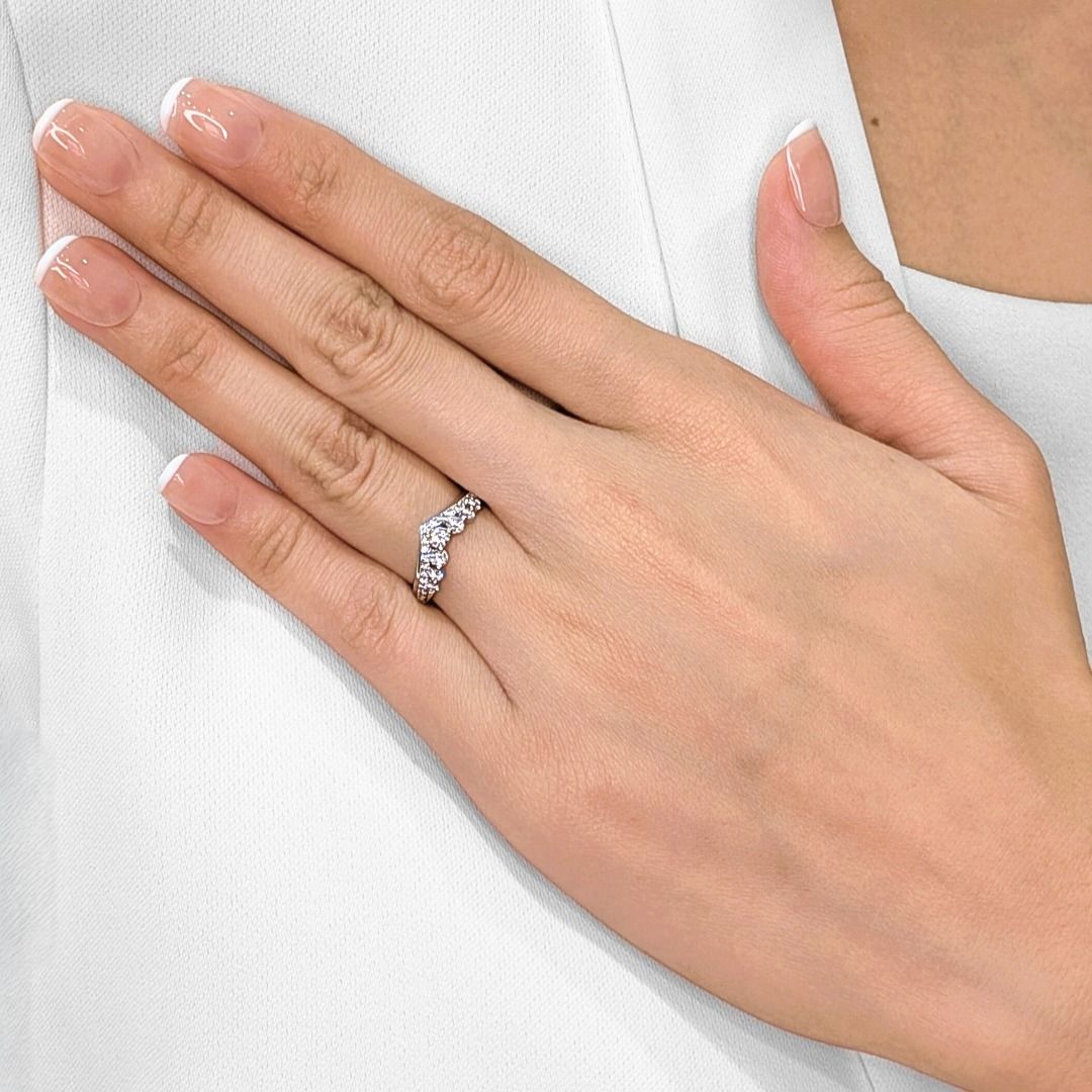 Elegant 0.35ct Natural Diamond Tiered Chevron 14k White Gold Ring