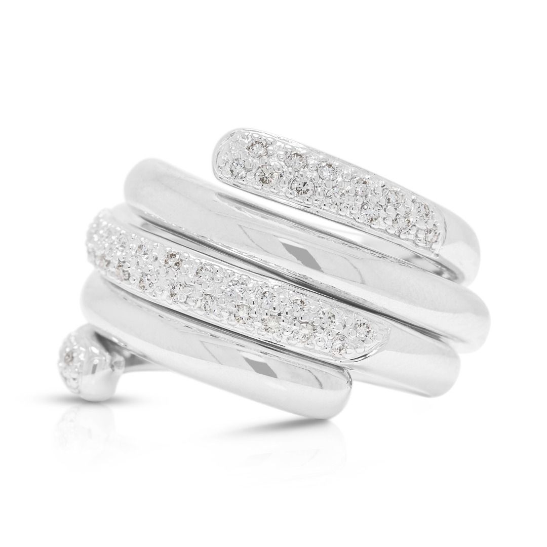 Eleganter Wickelring aus 18K Weißgold mit mehreren Bändern und 0,44 Karat runden Brillanten