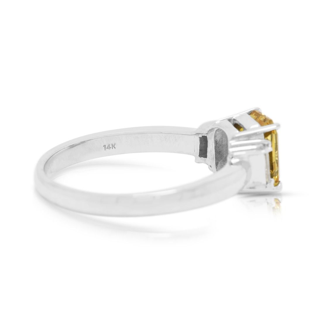 Eleganter 1,7ct Gelber Saphir mit 0,20ct Diamant Drei-Stein-Ring in 14K Weißgold – CGL-zertifiziert