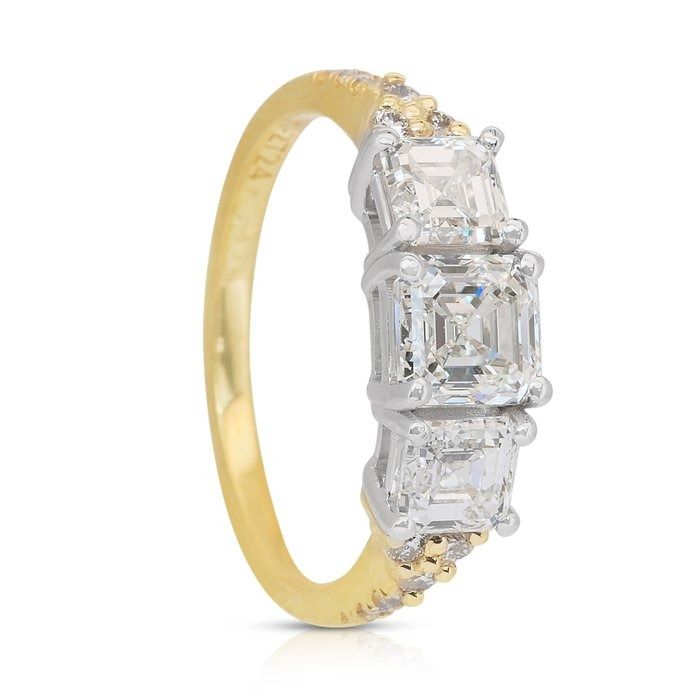 Elegant 2.26ct Diamonds 3-Stone Ring in 18k Yellow & White Gold - IGI Certified