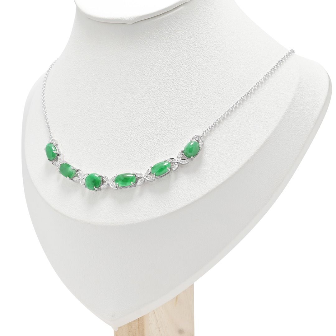 Elegant 8ct Jadeite Cabochon with 0.38ct Natural Diamonds Necklace in 18K White Gold (New) - NGI Certified