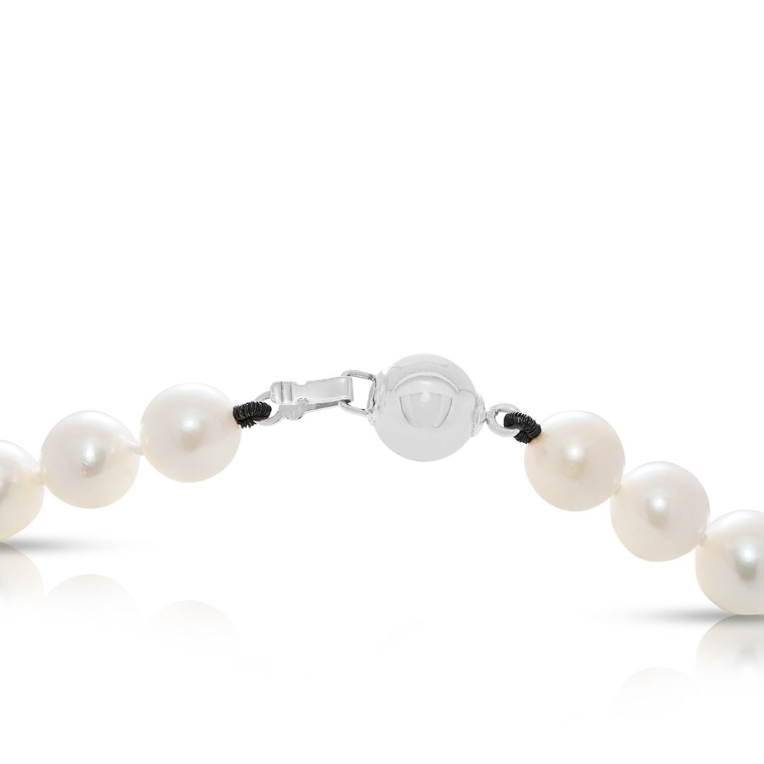 Elliott and Carmen 6.88 to 7.01mm Akoya Pearl Necklace in 14K White Gold (new-unworn)