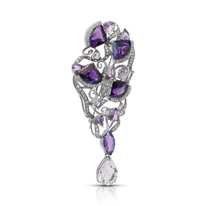 Enchanting 20.19ct Amethysts and Diamonds Brooch in 18k White Gold - IGI Certified