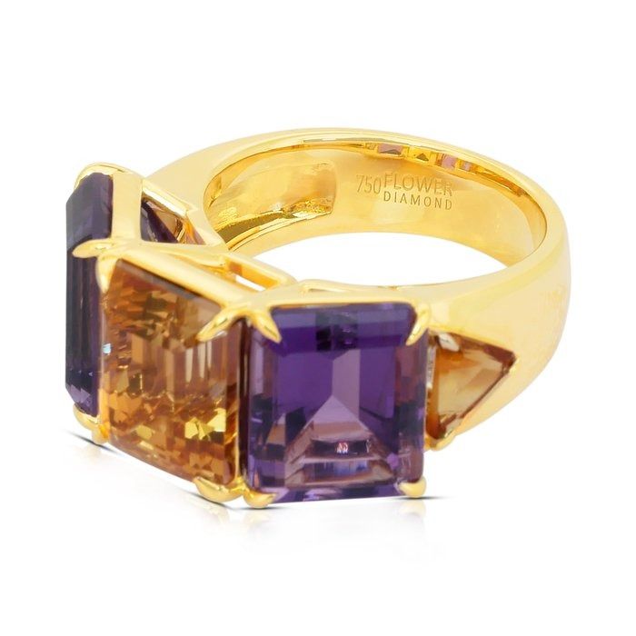 Enchanting 21.02ct Citrine, Amethysts, and Quartzs Ring in 18k Yellow Gold - IGI Certified