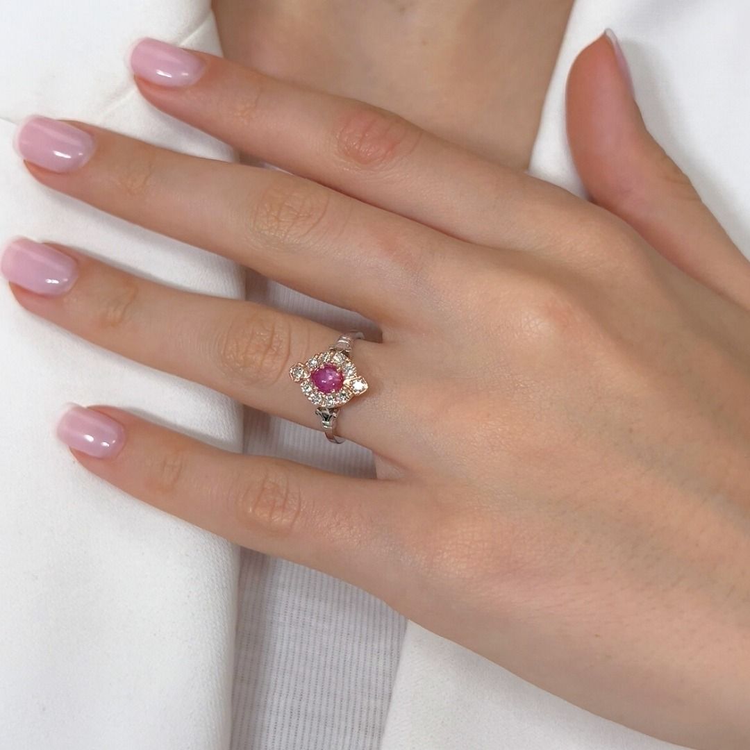 Exquisite 0.97ct Ruby and Diamonds Cluster Ring in 18k Rose & White Gold - GIA Certified