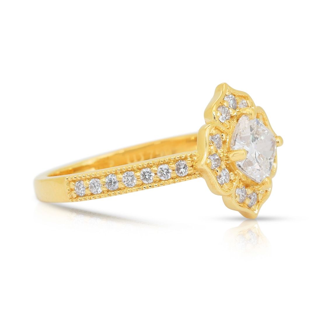 Exquisite 1.31ct Diamonds Halo Ring in 18k Yellow Gold - IGI Certified