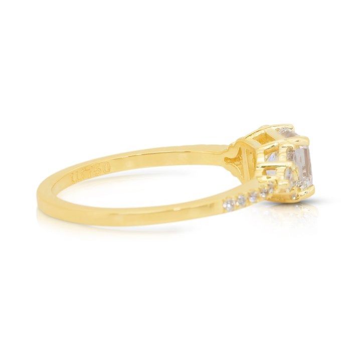 Exquisite 1.36ct Diamonds Ring in 18k Yellow Gold - IGI Certified